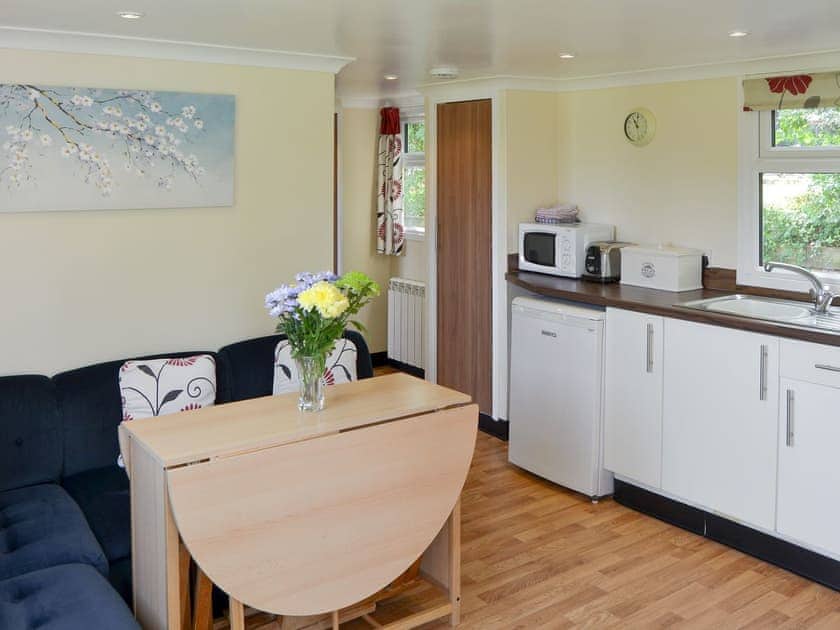 Open plan living space | White Moth - Simpson’s Boatyard, Stalham