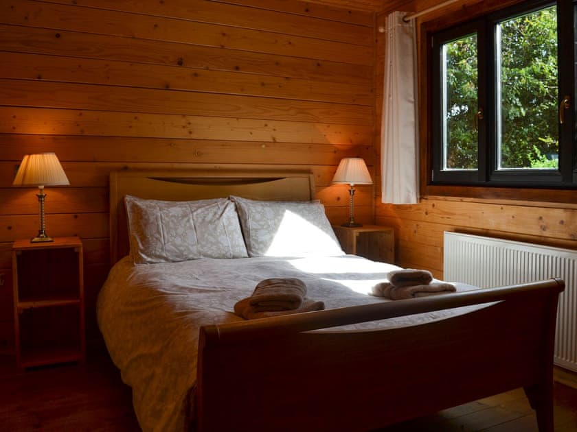 Double bedroom | West Middlewick Farm - Churn - West Middlewick Farm , Nomansland, near Tiverton