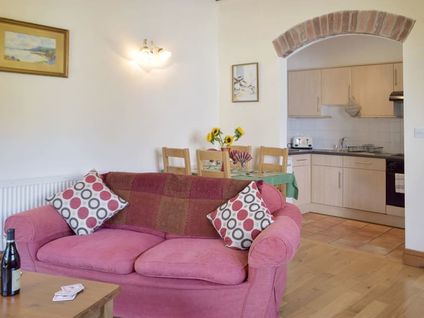 Convenient open-plan design | Cothi Cottage - Upton Hall Cottages, Nantgaredig, near Llandeilo