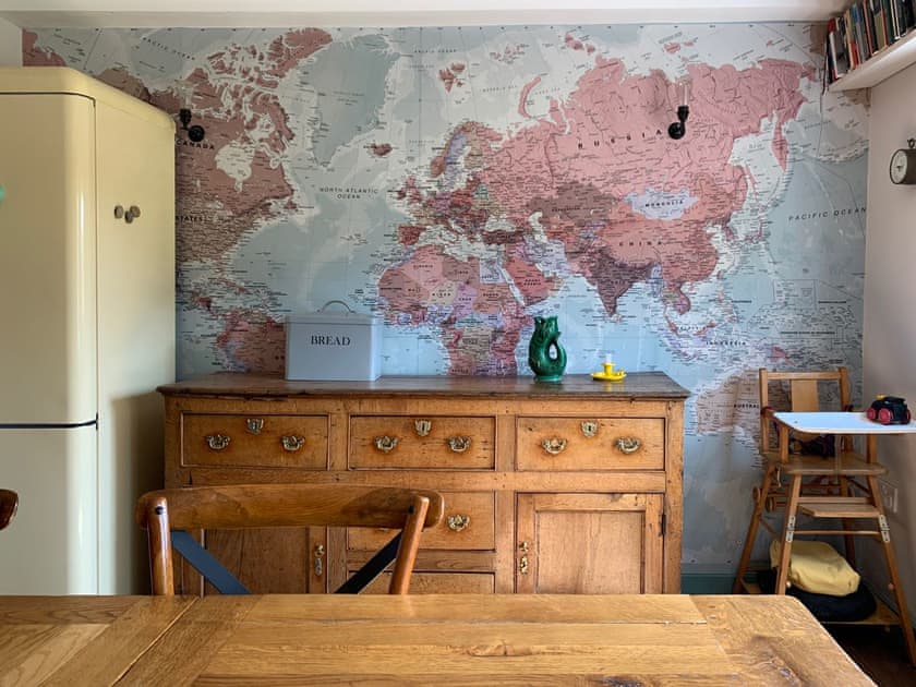 Convenient dining area with open aspect to the kitchen | Coastguard’s Cottage, Burnham Overy Staithe, near Burnham Market