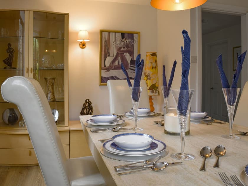 Charming dining room | The Long House, Middle Aston, near Bicester