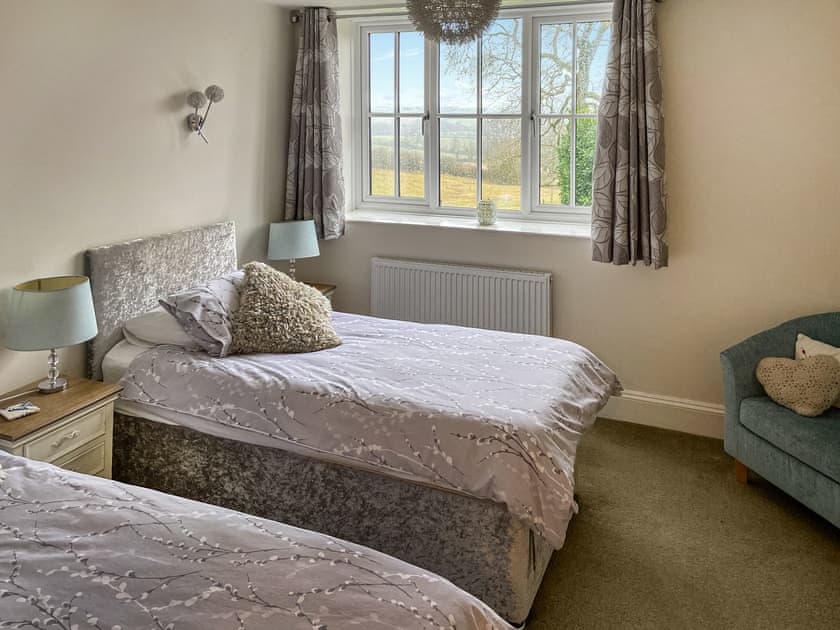 Downstairs twin bedroom. Can be made up as a kingsize double on request.  | The Long House, Middle Aston, near Bicester