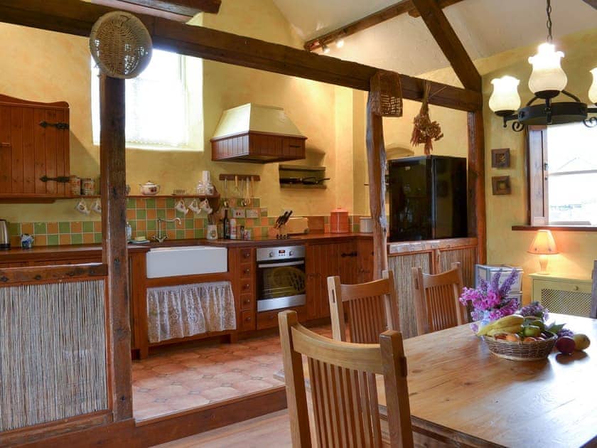 Kitchen with dining area | Provence - Tregrill Farm Cottages, Menheniot, near Liskeard