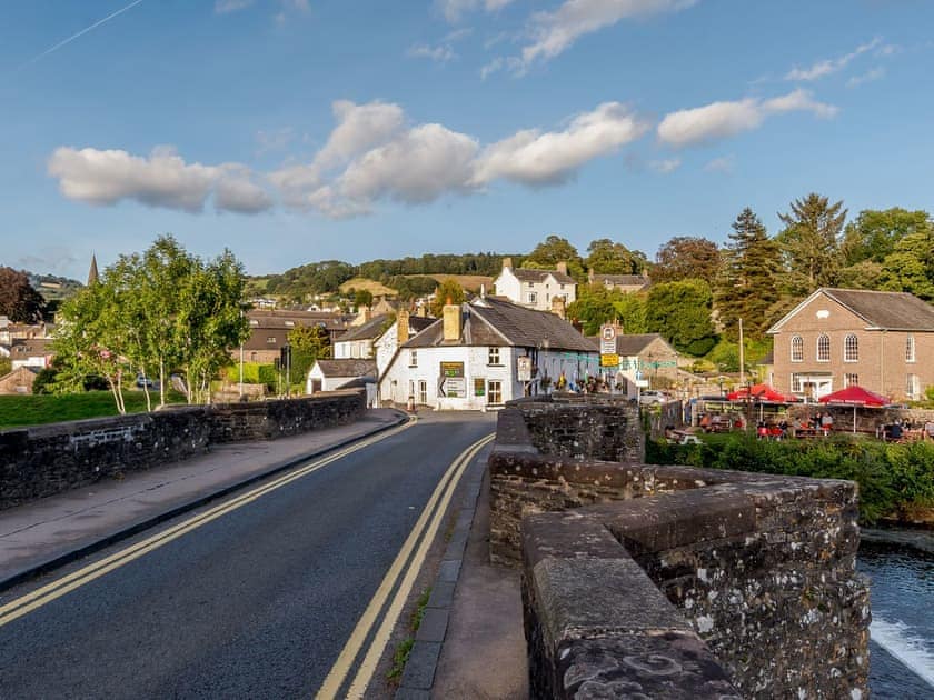 Surrounding area | Honeycott, Llangattock, near Crickhowell