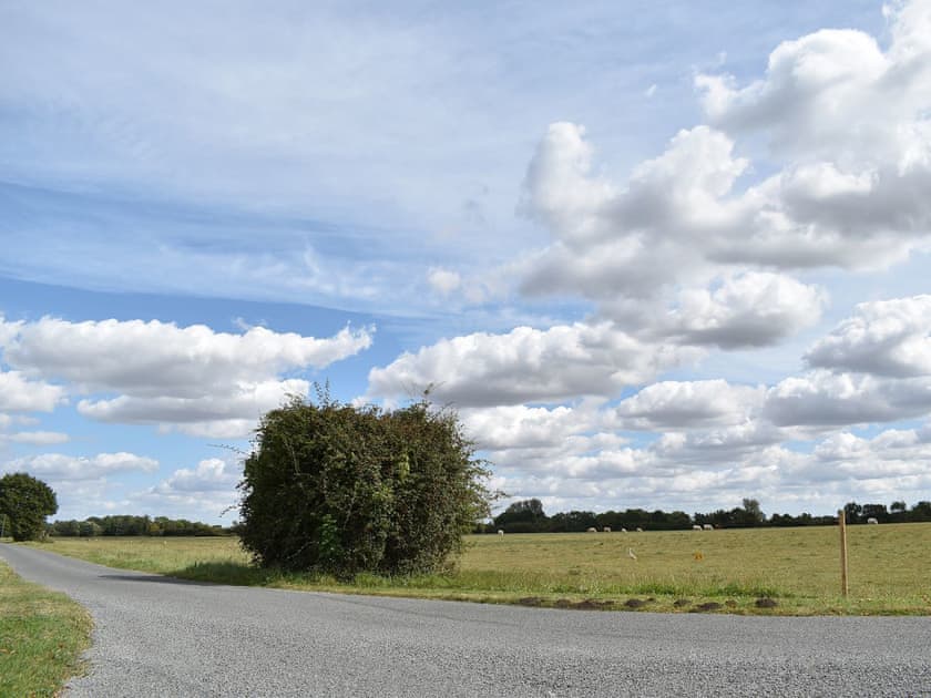 Tranquil surroundings | The Old Dairy, Mellis, near Eye