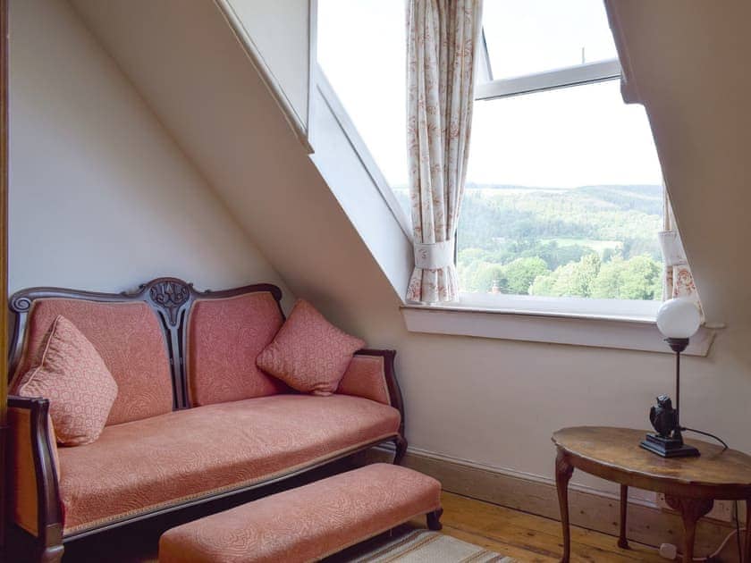Light and airy first floor seating area | Hill View House - Hillview Holidays, Aberfeldy
