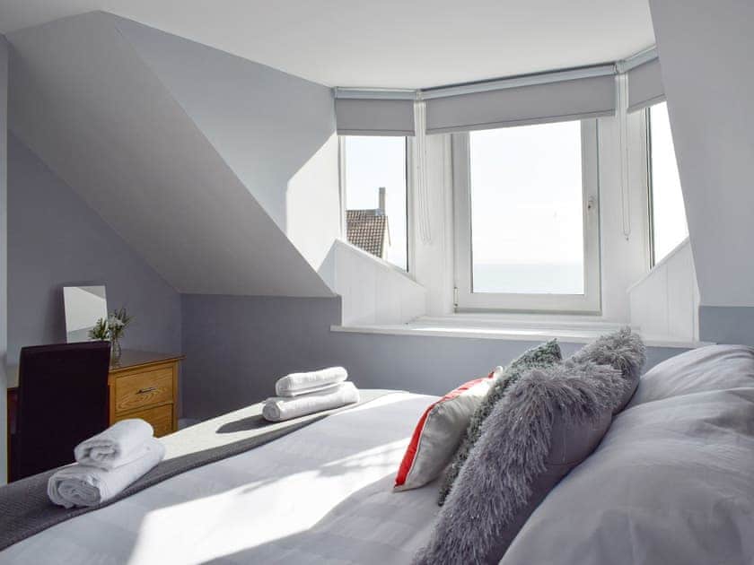 Light and airy double bedroom | Reflections, St Monans, near Anstruther