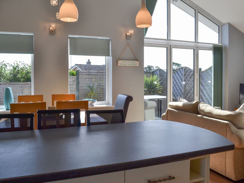 Gorgeous kitchen/dining area | Grays Cottage, Bridlington