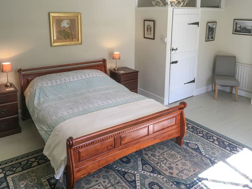 Large double bedroom with full-size cot | Park House, Harlaxton, near Grantham