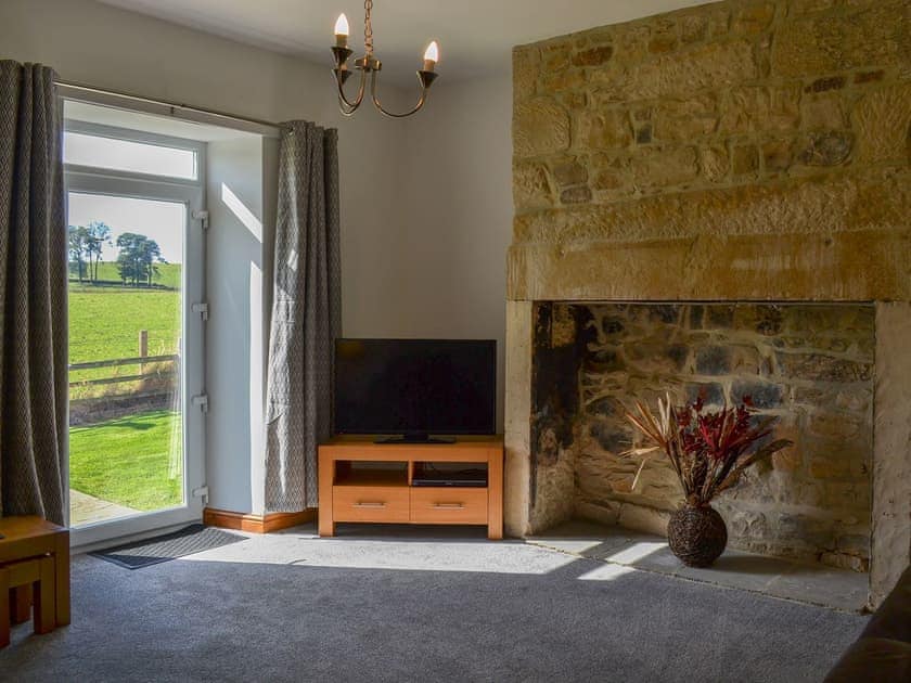 Cosy and comfortable living room | Mains Cottage, Belford, near Bamburgh