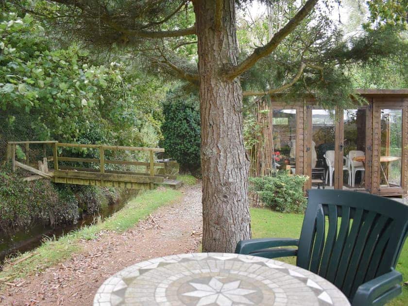 Garden and grounds with summerhouse | Mill Cottage, Aveton Gifford, near Kingsbridge