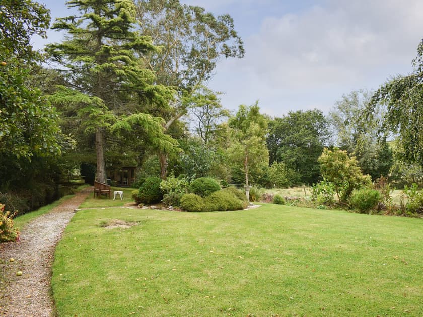 Garden and grounds | Mill Cottage, Aveton Gifford, near Kingsbridge