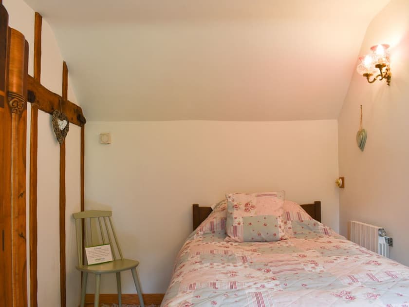 Single bedroom | Potter’s Cottage, Little Blakenham, near Bramford