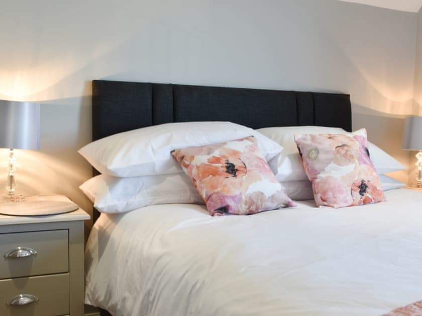 Double bedroom | Treacle Cottage - Boon Town Farm, Warton, near Carnforth