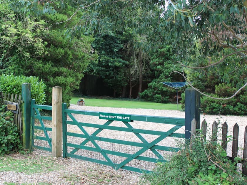 Driveway | Brookside, Shobley, near Ringwood