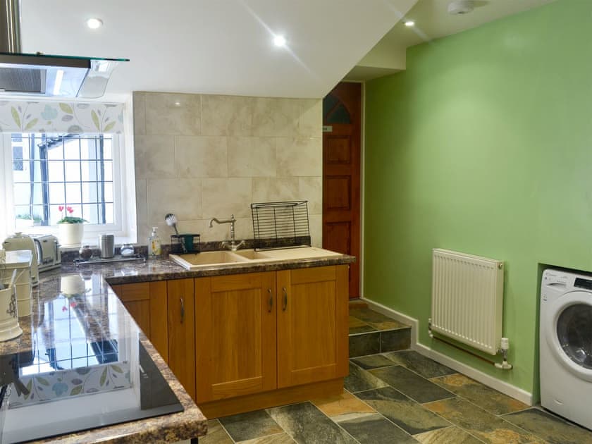 Modern fitted kitchen | Penrhos Bach, Carmel, near Llangefni