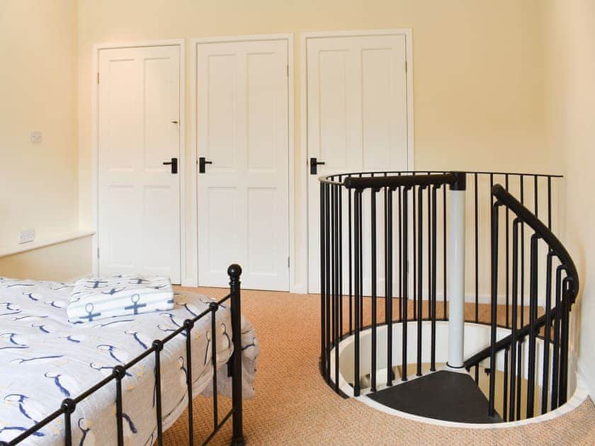 Master bedroom | Seal Pup, Sheringham