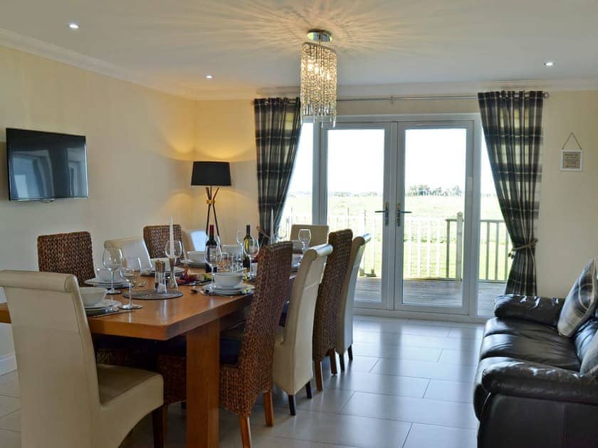 Stylish dining area | Wheatfield House, Kilmaurs, near Kilmarnock