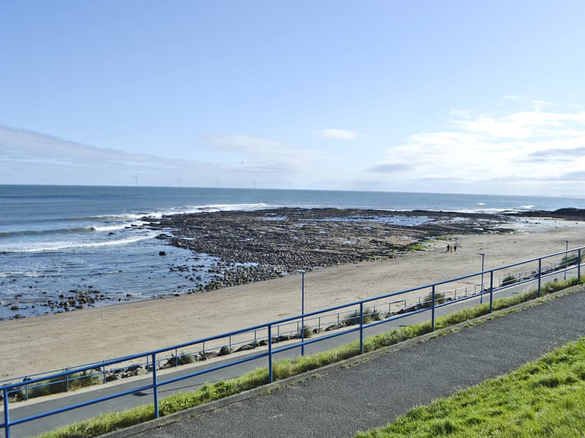 Outstanding sea views | Violet Cottage, Newbiggin-by-the-Sea