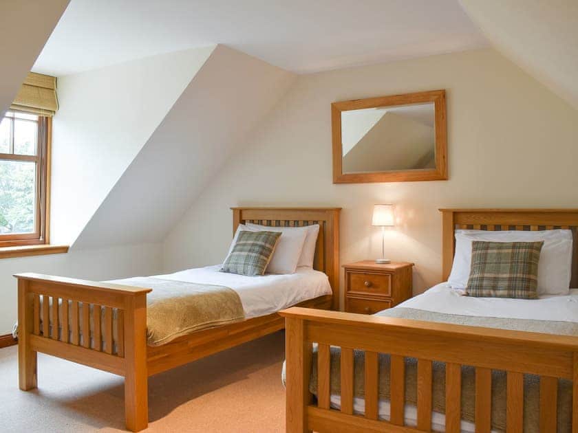 Twin bedroom | Hawthorn House, Tomintoul, near Grantown-on-Spey