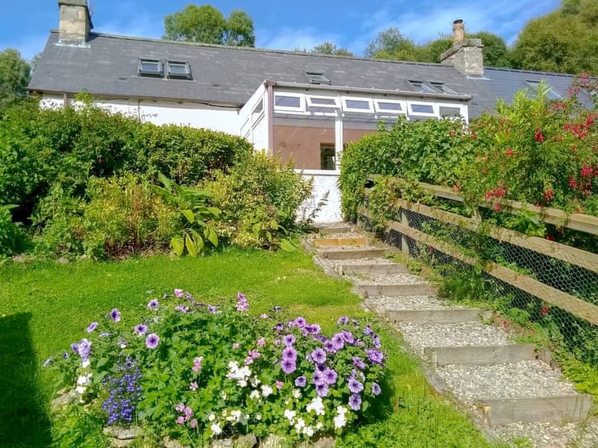 Delightful property | Breacwell Cottage, Migdale, near Dornoch