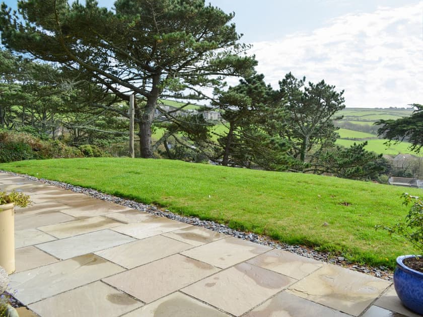 Views over rolling countryside | The Perch - Highfield, Nancherrow, near Penzance