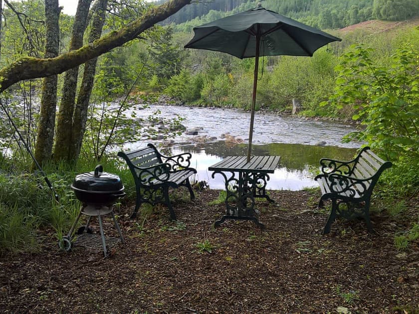 Garden and grounds | River Cottage - Milton, Drumnadrochit, near Inverness