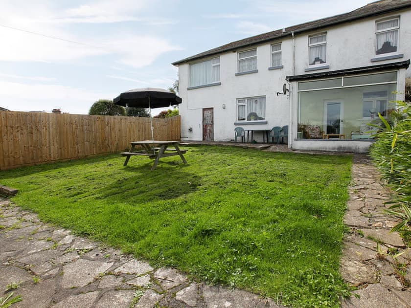 Lovely enclosed garden | Pleasant Maris, East Ogwell, near Newton Abbot