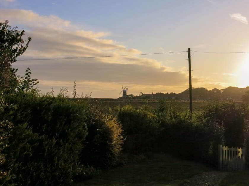 Delightful views at dusk | The Old Stables, Wiveton, near Cley next the Sea