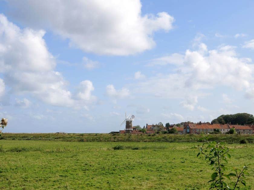 Views of the surrounding area | The Old Stables, Wiveton, near Cley next the Sea