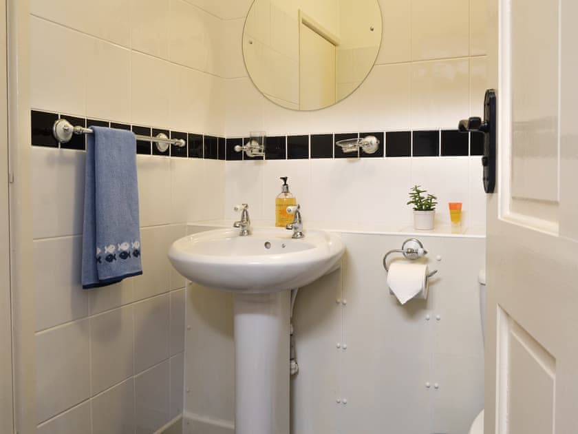 Bathroom | The Snug - Ty Copr, Pen-y-Sarn, near Amlwch