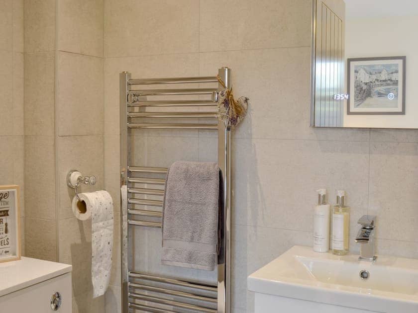 En-suite wet room | Thistlebank, Banton, near Kilsyth