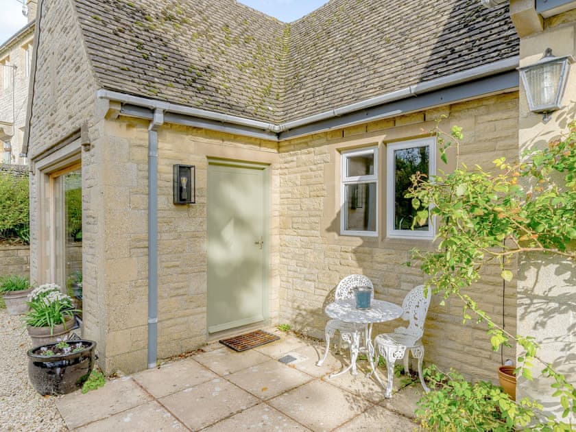 Luxury Holiday Cottages In Cotswolds Pet Friendly Mulberry
