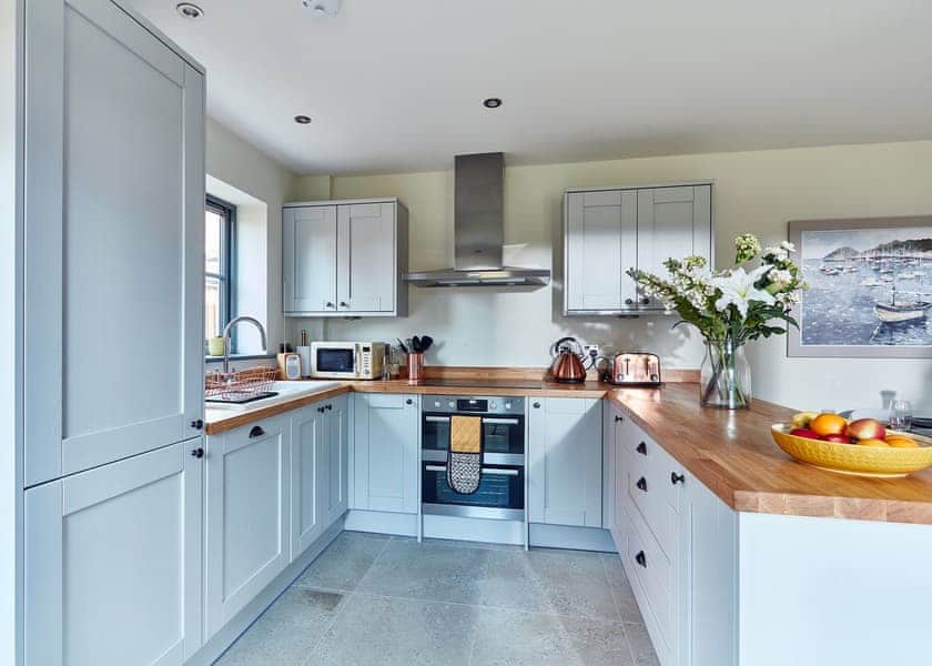 Well equipped and fully appointed kitchen | Seascape - Saltscape, Mundesley, near North Walsham
