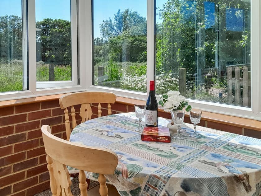 Conservatory with additional dining area | Cowdea 2, Bettiscombe