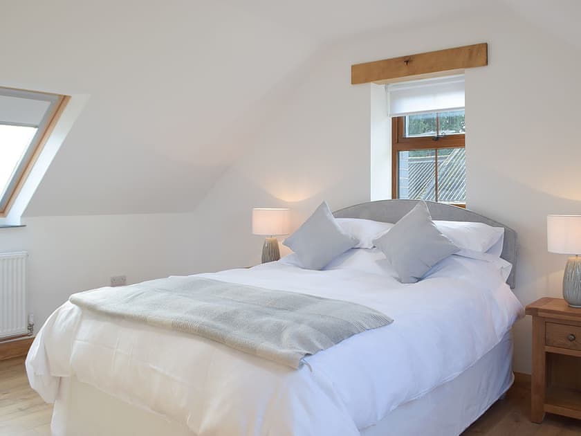 Double bedroom | Y Beudy Bach, Pontyberem, near Kidwelly