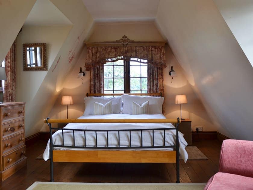 Double bedroom | Baker’s Cottage, Hotham, near Beverley