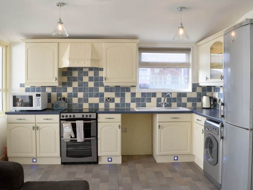 Spacious kitchen/ living room | Coles Retreat, Anderby Creek, near Skegness