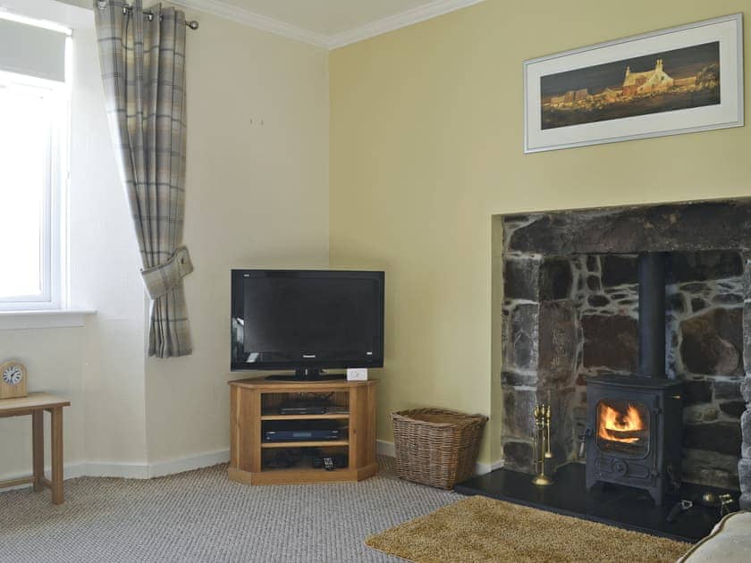 Charming living room | Sunnybank Cottage, Inveralligin, near Torridon