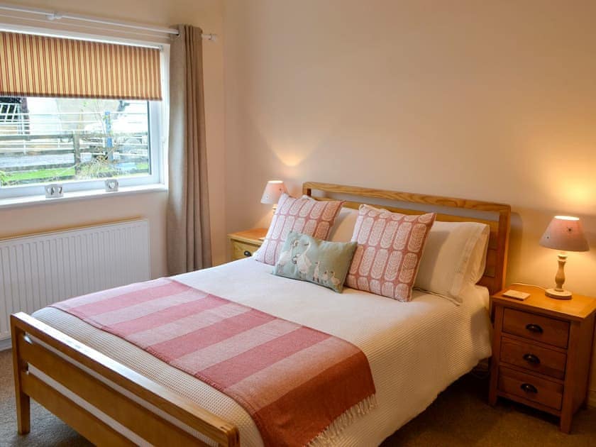 Tranquil double bedroom | Westfield Farm Cottage, East Holywell, near Whitley Bay