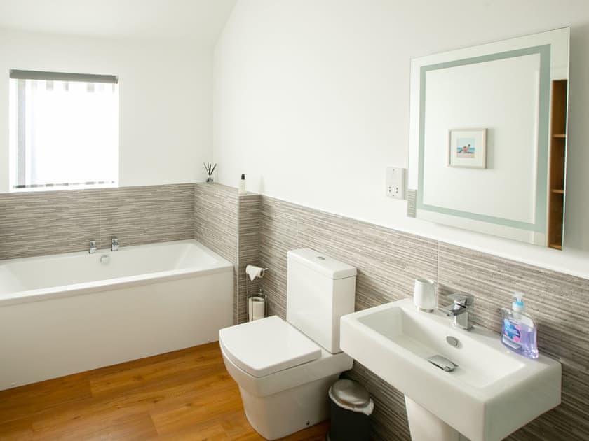 Beautiful contemporary bathroom | Rossie Cottage, Auchterarder, near Gleneagles Village