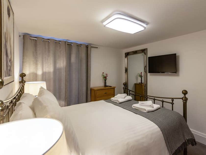 Double bedroom | The Sandringham Suite, Plymouth