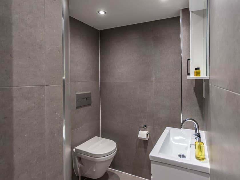En-suite | The Sandringham Suite, Plymouth