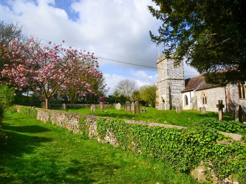 Surrounding area | Yew Tree Cottage, Farnham, near Blandford Forum