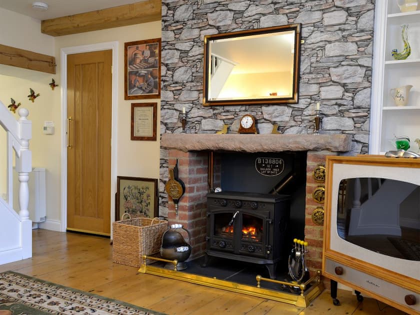 Relaxing living room with cosy wood burner | Peartree Cottage, Shildon, near Bishop Auckland