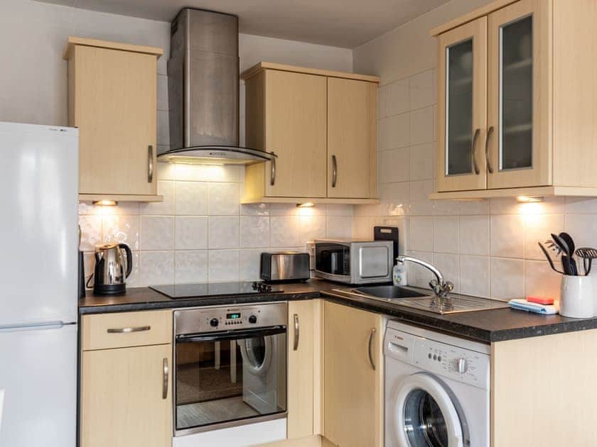 Kitchen | The Beach Hut - White Lane Apartments, Plymouth