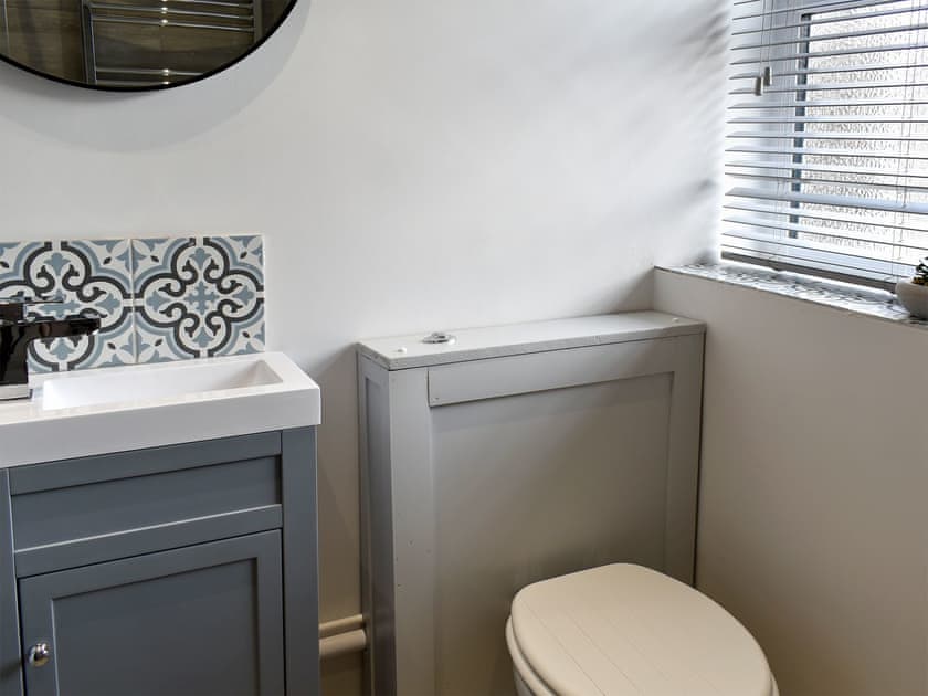 Wet room | Florence Cottage, Heacham