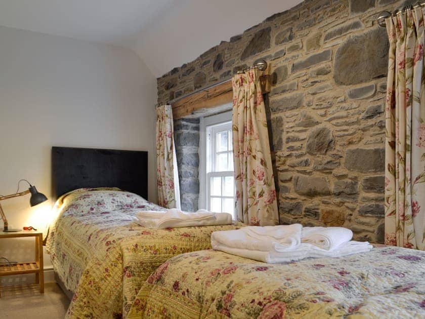 Twin bedroom | The Mill, Tregaron