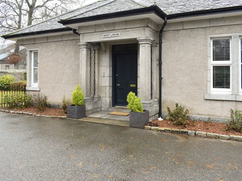Main entrance to the holiday home | West Lodge, Banchory