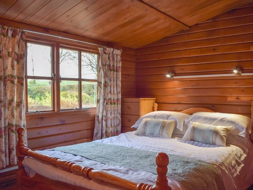 Double bedroom | The Orchard - Morlogws Farm Holiday Cottages, Capel Iwan, near Newcastle Emlyn